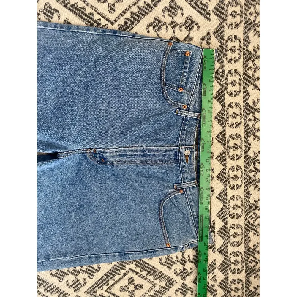 Levi’s 505 Regular Fit Denim Shorts Jorts Men’s W42 Medium Wash 2000's
